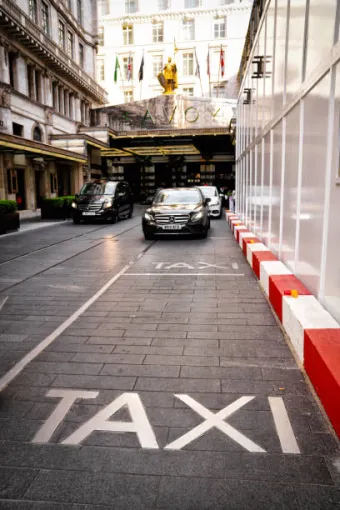 Taxi conventionné pour séance de dialyses journalières à Montpellier, Montpellier, Taxi Jean-Marc